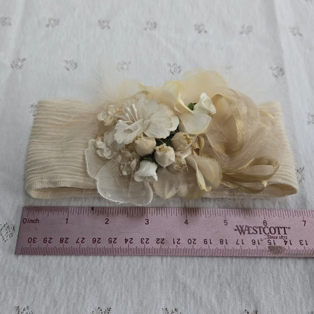 Vintage Barneys New York Beth Zolet Cream Textured Floral Girls Headband